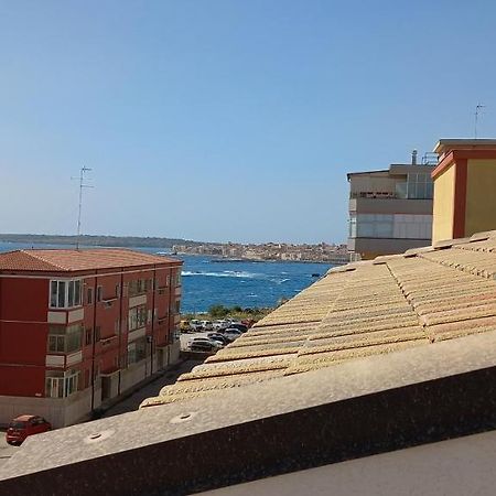 Laionica Apartment Syracuse Bagian luar foto